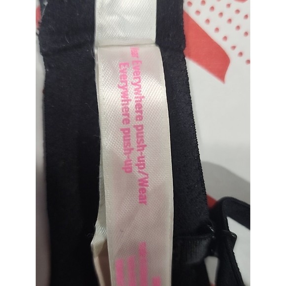 Victorias Secret PINK 36D Push Up Padded Bra Candy Cane Hearts Holiday Bra - Picture 9 of 9